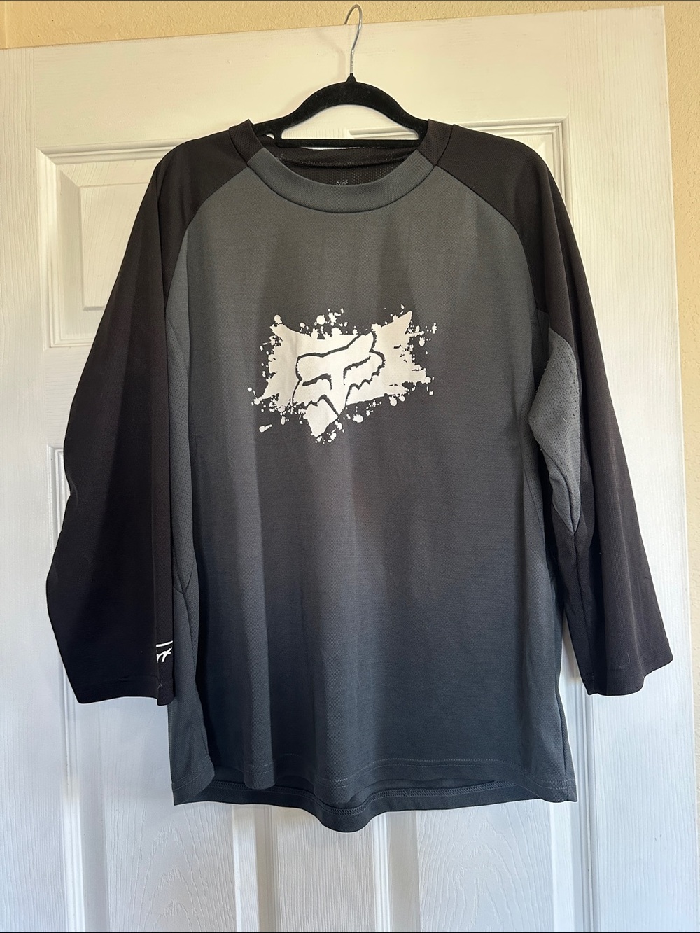 Fox Men’s Grey and Black Long Sleeve MTB Jersey